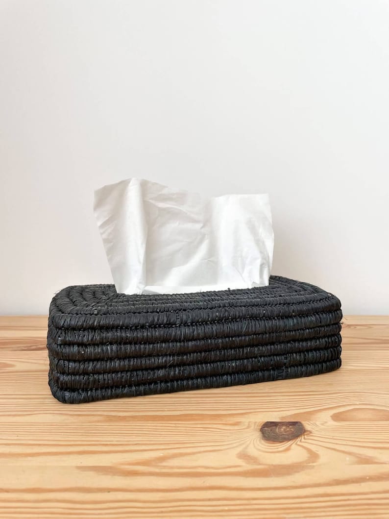 Boite à mouchoirs en noir