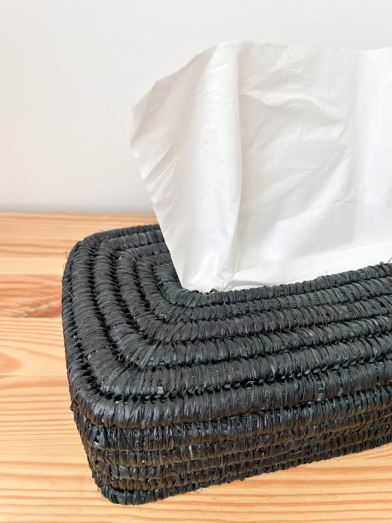 Boite à mouchoirs en noir